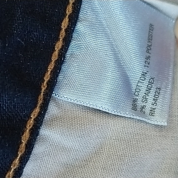 Old Navy Straight Leg Dark Wash Plus Size 22R - Picture 9 of 10